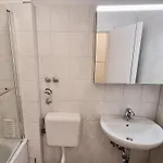 شقة 3 Zimmer Apartment Mit Garten