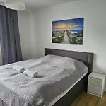 3 Zimmer Apartment Mit Garten
