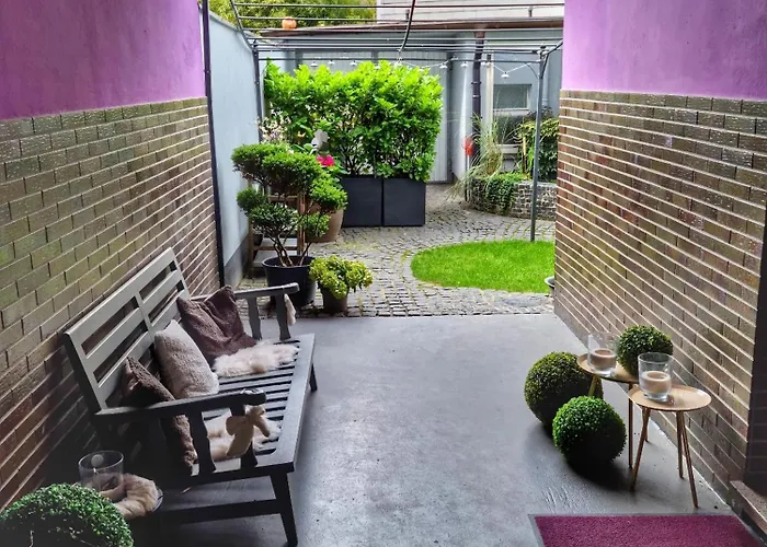 3 Mit Garten *